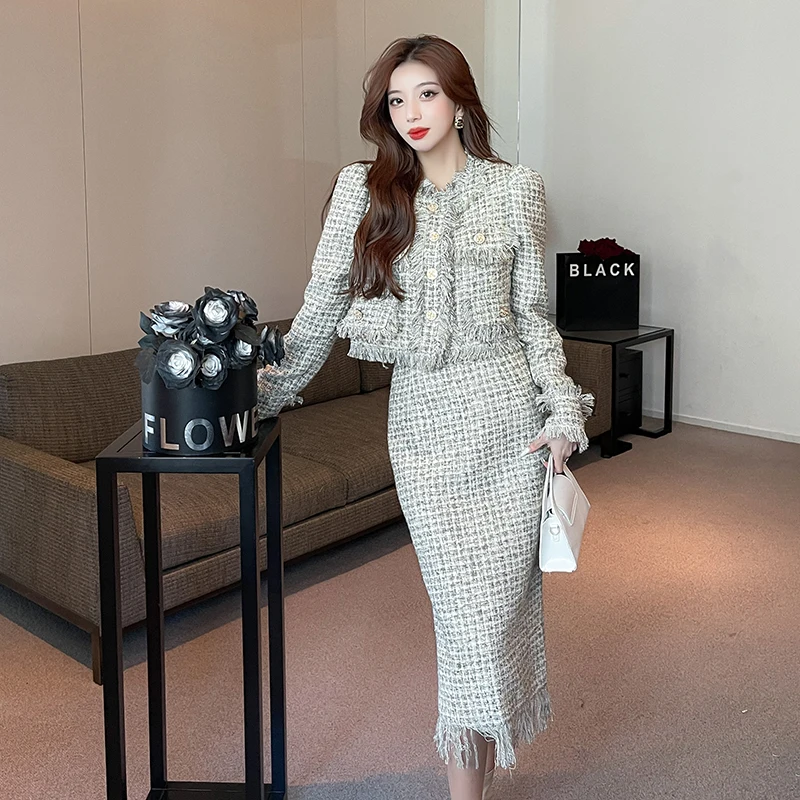 High Quality Autumn Elegant Tassels Tweed Woolen Cropped Jacket Coat Coat + Slim Long Skirts Two Pieces Set Suit For Women