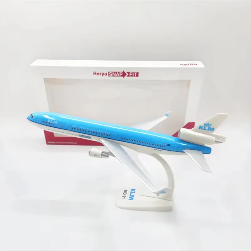 

30cm 1:200 Scale KLM MD11 MD-11 Airlines ABS Plastic Airplane Model Toy Aircraft Plane Model Toy for Collection