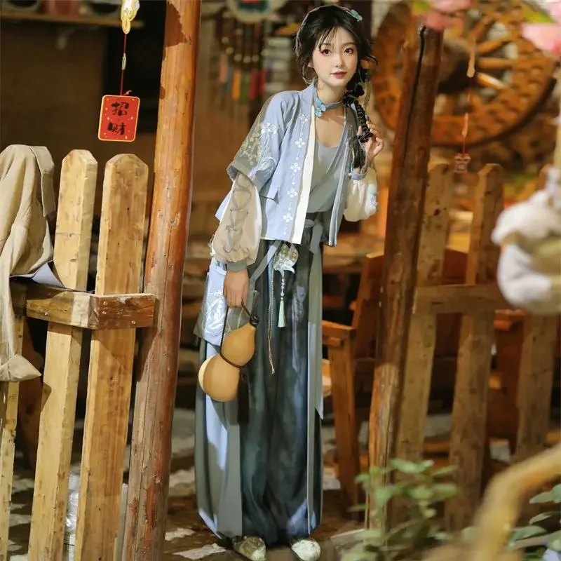 

Improved new chinese embroidery vest short sleeve coat bloomers 2025 hanfu women han elements daily retro style hanfu set
