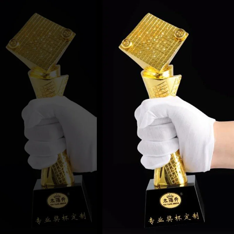 Customization Go Resin Trophy Gold Plated, Creative Enterprise Award Honor Competition, Home Decor Bottom Crystal Engraved Medal