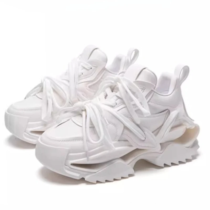 

Mecha Daddy Shoes для женщин и мужчин, повседневная обувь из натуральной кожи на платформе 7 см для пар, обувь с зубцами на толстой подошве, увеличивающая рост
