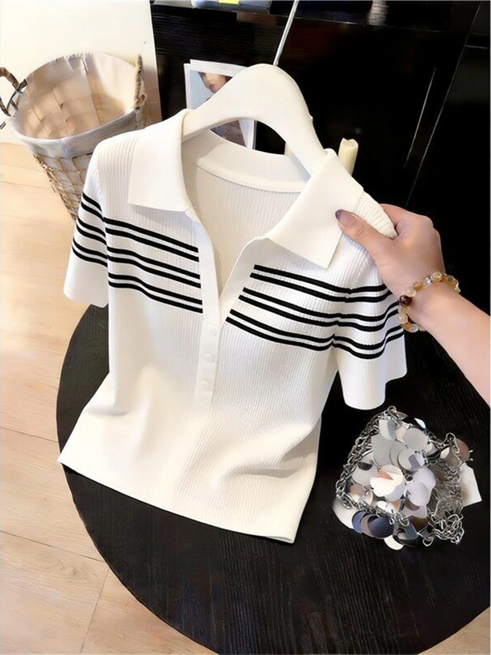 

Oule Shirt Women's Short Sleeve Knitted Striped Top Casual Loose Fit Breathable Summer Fashion High End Feeling T-Shirt