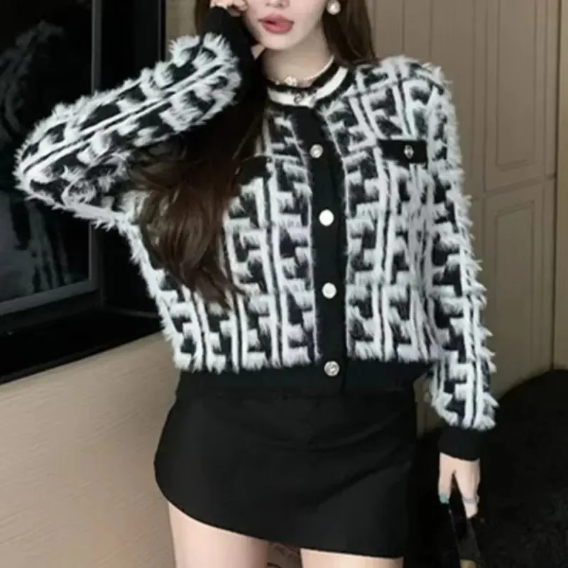 2023 Autumn Winter New Vintage French Outerwear Contrast Color Loose Grunge Sweater Jacket Single-breasted Knit Cardigan Y2k