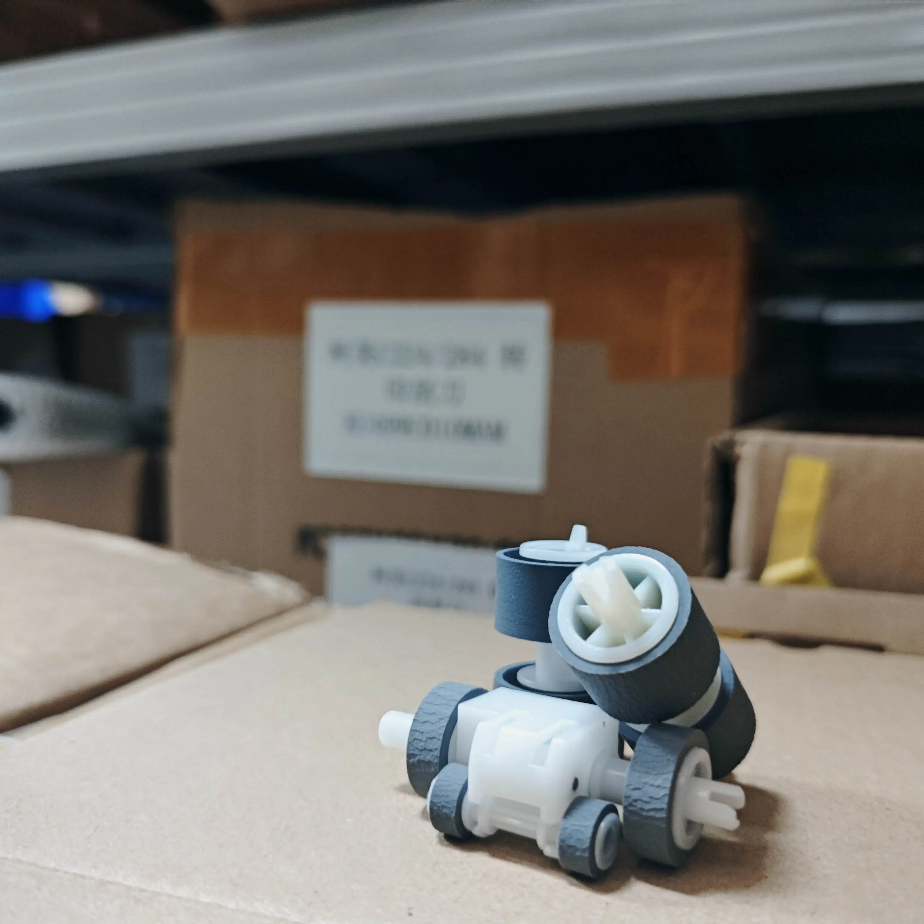 

1X B12B813561 B12B819381 Комплект ролика подачи захвата в сборе для сканера EPSON DS-510 DS-520 DS-560 DS-410 DS-510N DS-520N