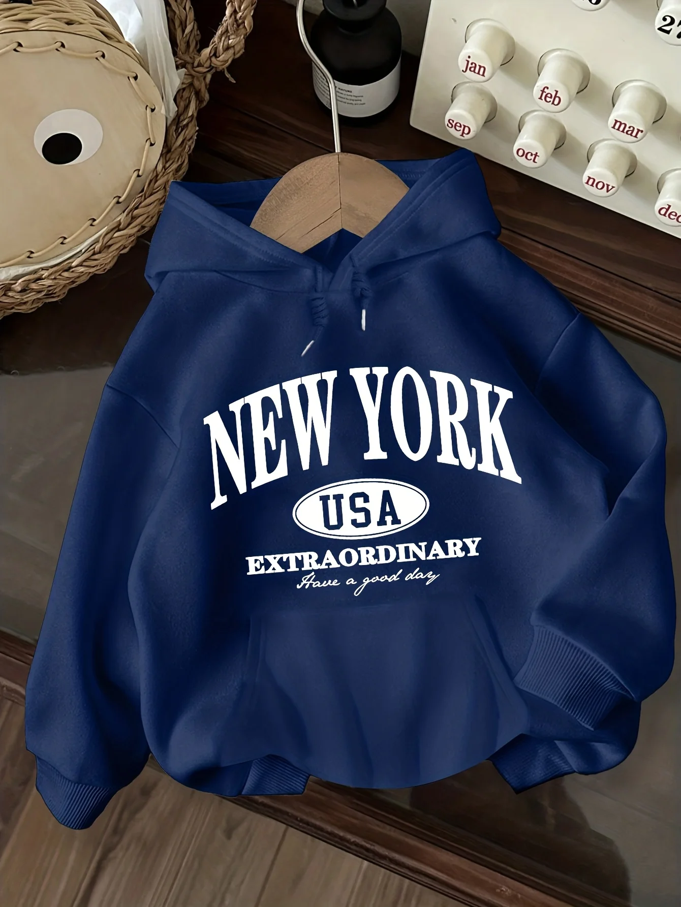 Sweat-shirt à capuche avec imp - Winter Clothing New York avis et prix