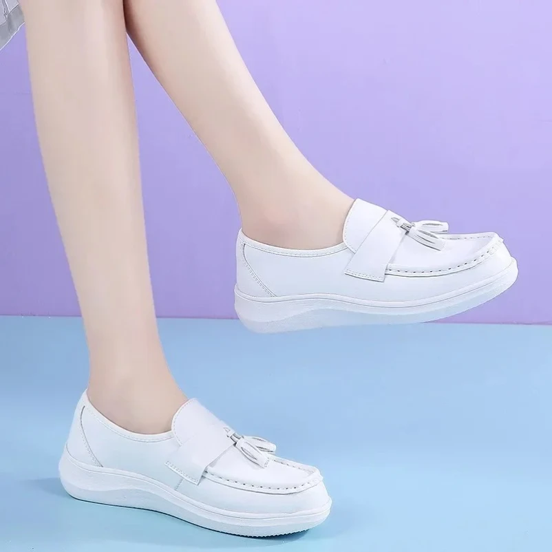 2025 النساء المتسكعون لينة أحذية تمريض حذاء مسطح الكاكي جودة عالية موضة الربيع الأحذية الإناث النساء قفل معدني المتسكعون زلة #2