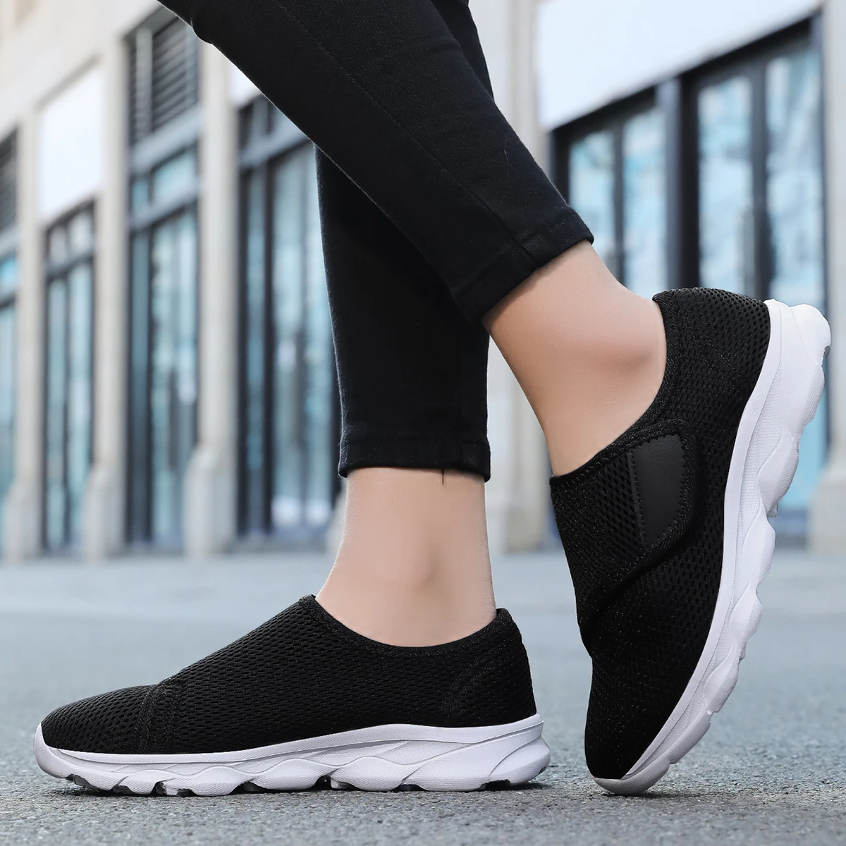 Women Orthopedics Wide Feet Swollen Walking Casual Shoes Unisex Thumb Eversion Adjusting Soft Comfortable Diabetic Man Shoes