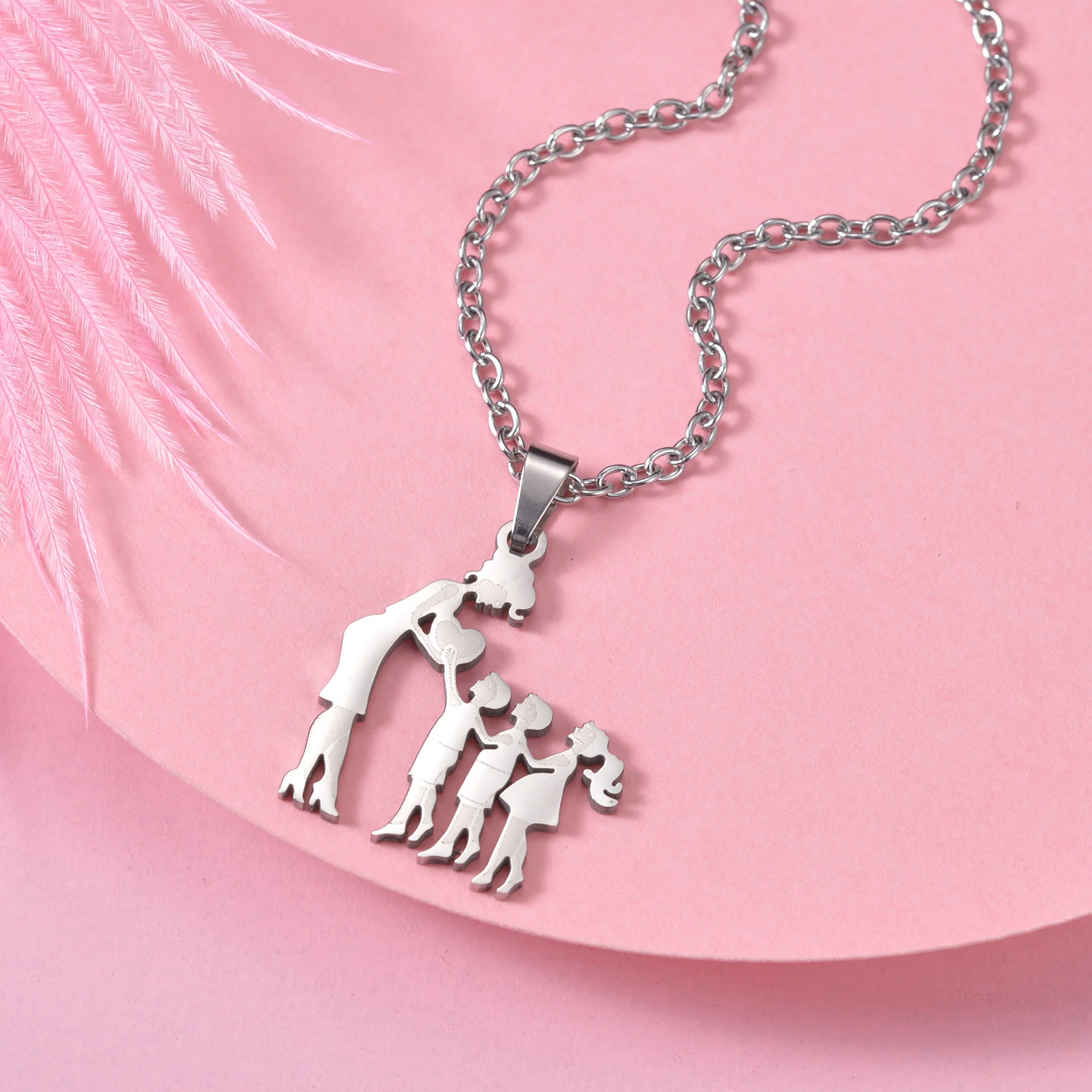 Family Love Son Daughter Necklaces Stainless Steel Multiples Childs Pendant Boys Girls Mothers Love Gifts For Mom Jewelry