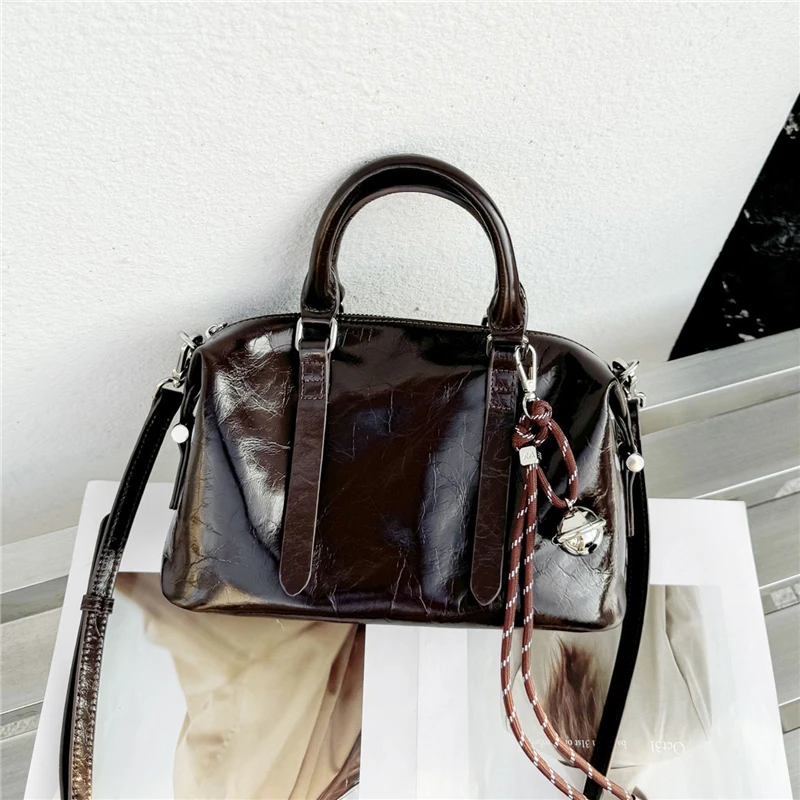 

Hifashion Vintage Oil Wax Genuine Leather Shoulder Bags For Women 2025 Trend Designer Crossbody Purses Pillow Ladies Handbags