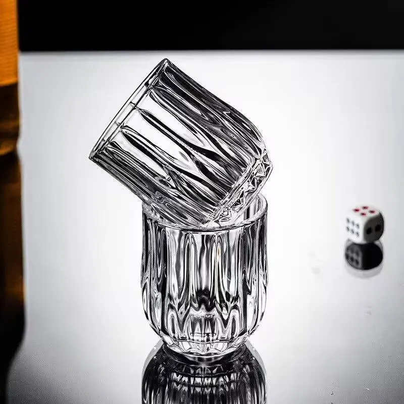 Juego de 4 Vasos de Cristal para Whisky, Mini Vasos para Licor, Vasos para Córdoba, Vasos para Tequila, Vasos Pequeños de Cristal, Vasos de Vino de 80 ml