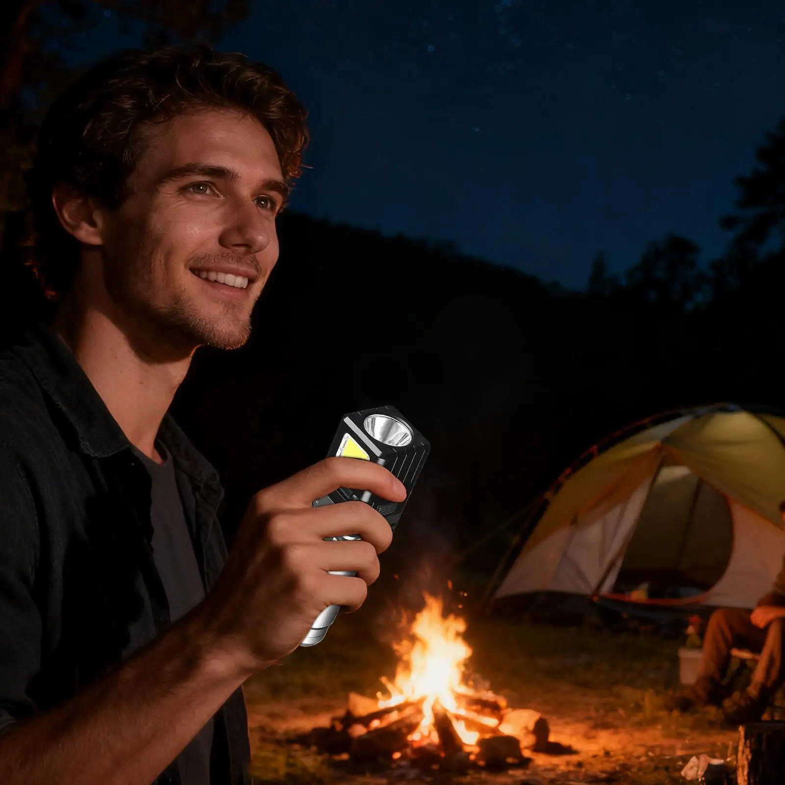 Senter Mobil Lampu LED Terang Dapat Diisi Ulang Cocok untuk Mobil 12V/24V Senter Pengisian Daya Mobil dengan Port USB dan Tipe-C