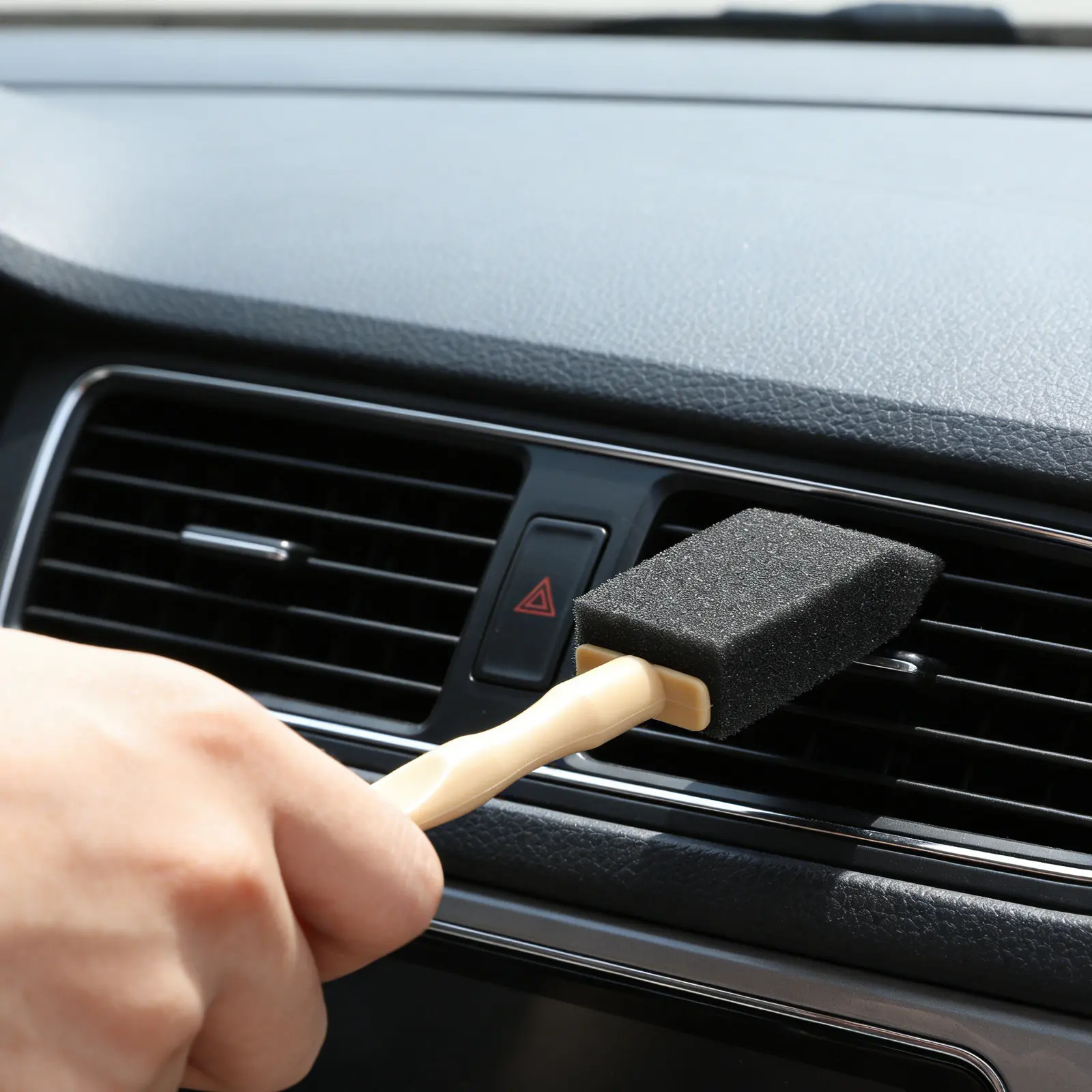 10Pcs Car Air Vent Cleaning Brushes Soft Scratch-Free Ac Vent Cleaner Set Auto Dusting Detailing Tool for Interior Deep Cleaning
