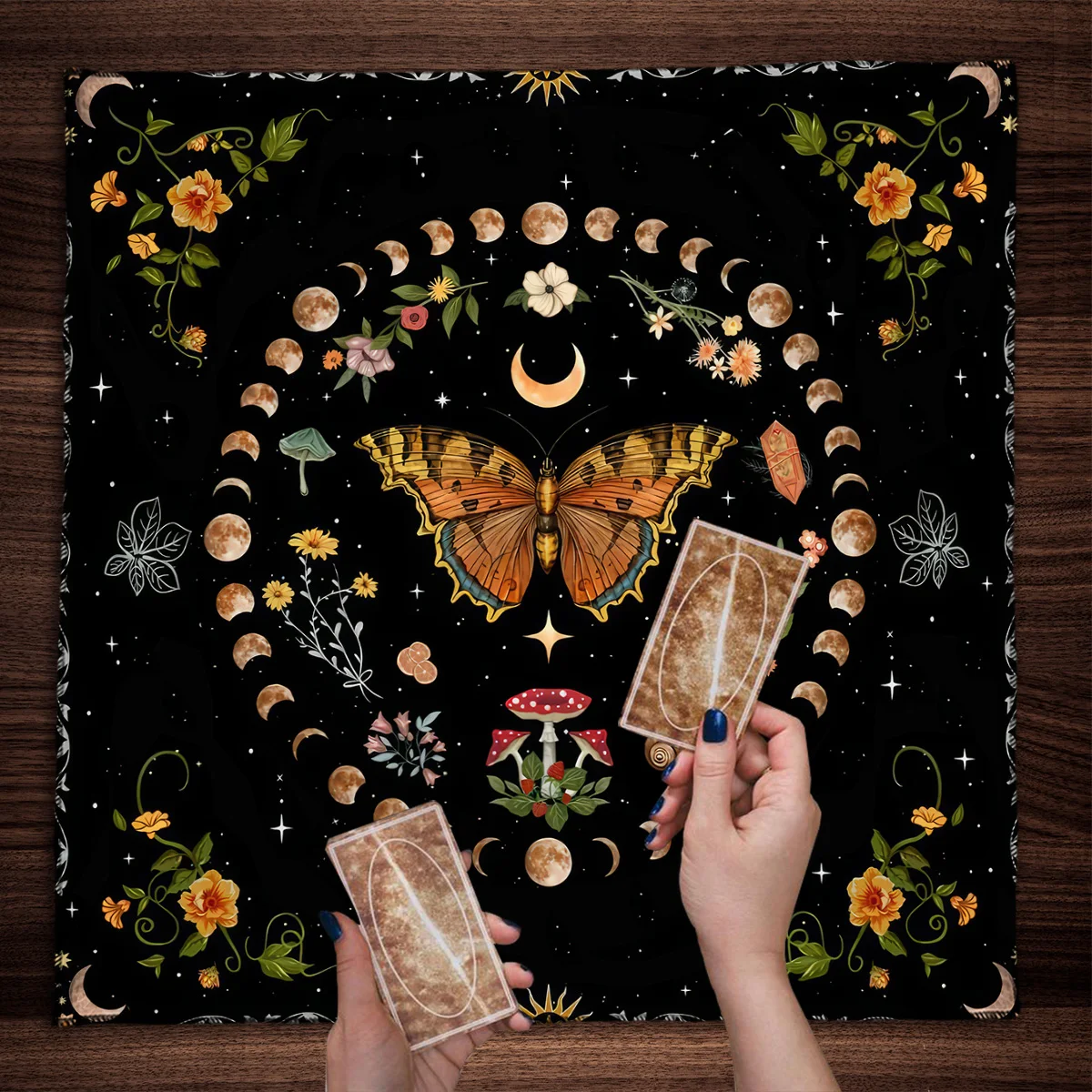 50/75cm Butterfly Moon Phase Floral Tarot Card Tablecloth Altar Cloth Witchcraft Astrology Oracle Divination Cloth Home Decor