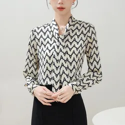 女性用長袖シフォンブラウス,チェック柄のゆったりとした服,韓国のトップス,ストライプのシャツ,蝶ネクタイ,春,夏,販売