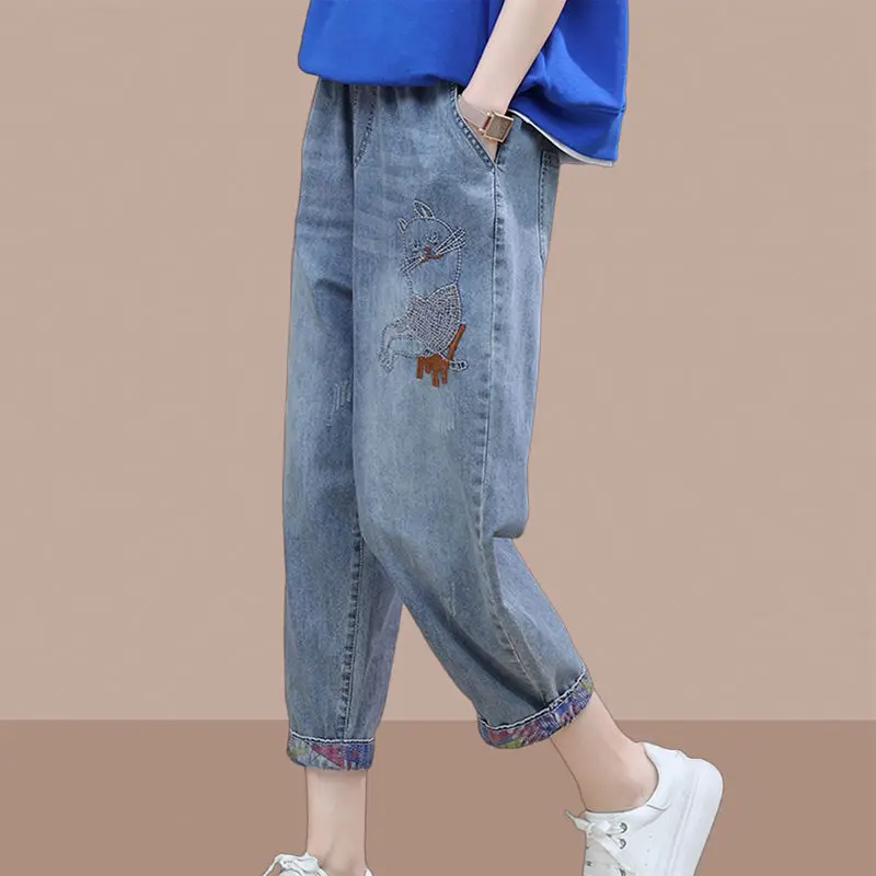 Fashion Harem Jeans For Women Vintage Embroidery Loose Denim Pants Chinese Style Casual Washed
