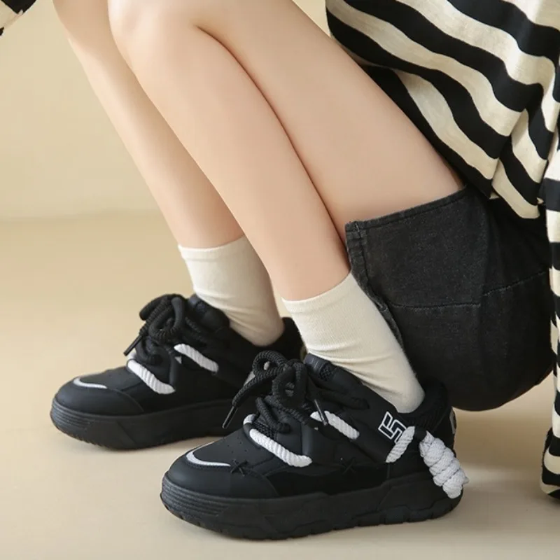 

Новые женские массивные кроссовки в уличном стиле, повседневная обувь на шнуровке для женщин, модные туфли с круглым носком, дизайнерская обувь, Zapatillas Mujer