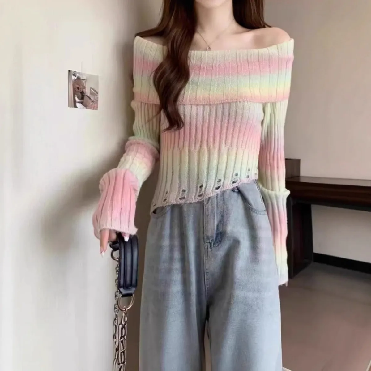 

2026 New Ombre Off-Shoulder Sweater Y2K-Style Women's Hole Knit Sexy Sweater Asymmetrical Hem Slimming Knit Pullover