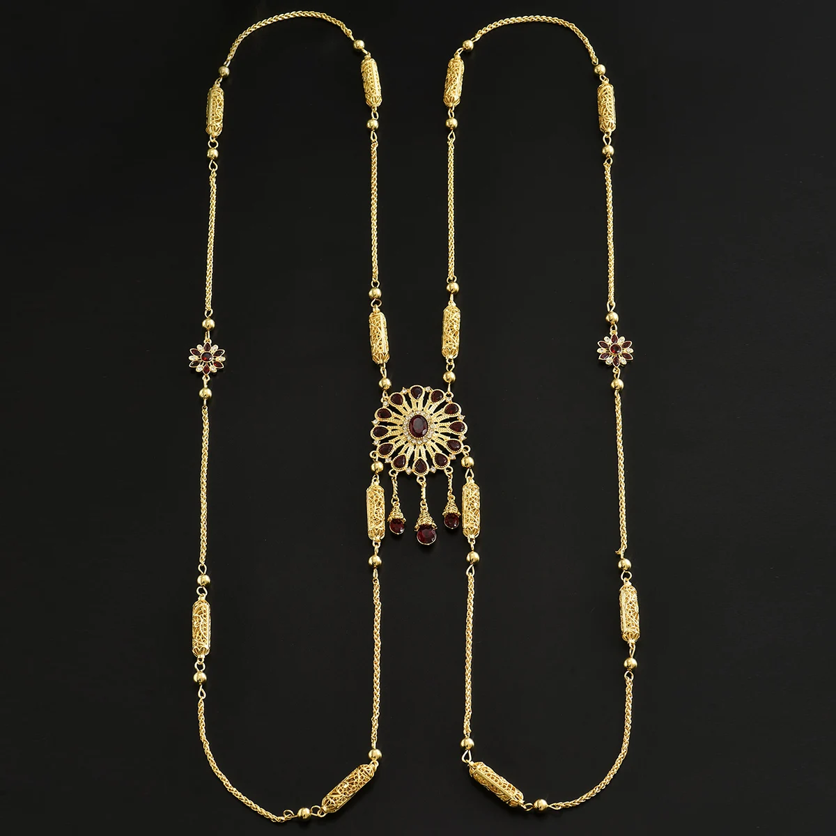 Handcrafted Rhinestone Dress Body Jewelry Hollowed-out Flower Shapes Luxury Sash Wedding Accessory