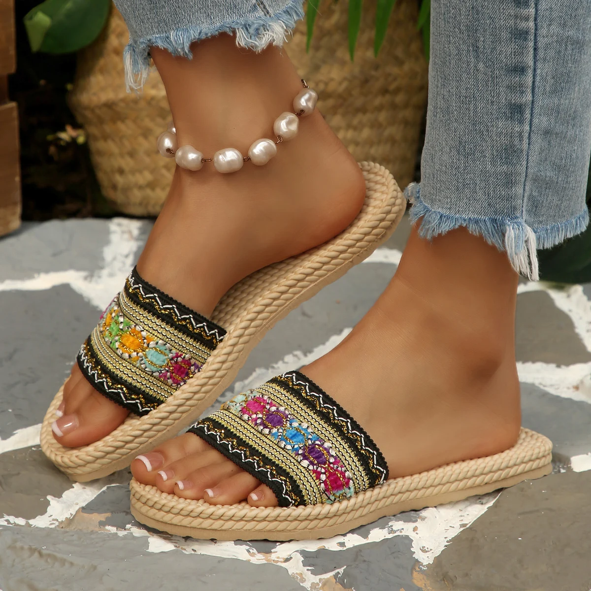 Damen-Slipper für Draußen, Flache Designer-Schuhe, Große Größen, Böhmische Ethnische Sandalen, Modische Quasten-Strandslipper, Damen-Slides