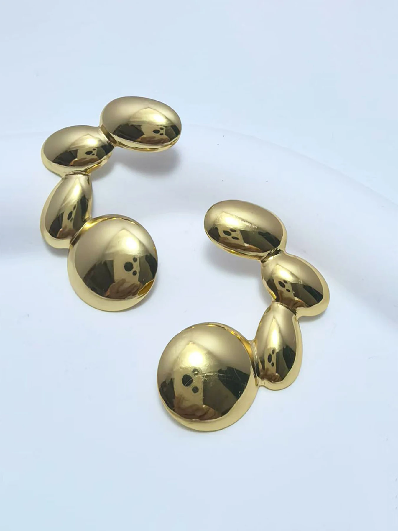 

New Geometric Irregular Ear Studs, Stainless Steel Women's Luxurious Street Style Accessory, Asymmetrical Plain Design, All Seas