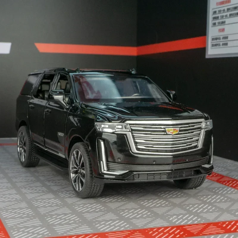 Cadillac Escalade-vehículo todoterreno de aleación, modelo de Metal fundido a presión, luz de sonido, exhibición de colección de juguetes, adornos decorativos, 1:32