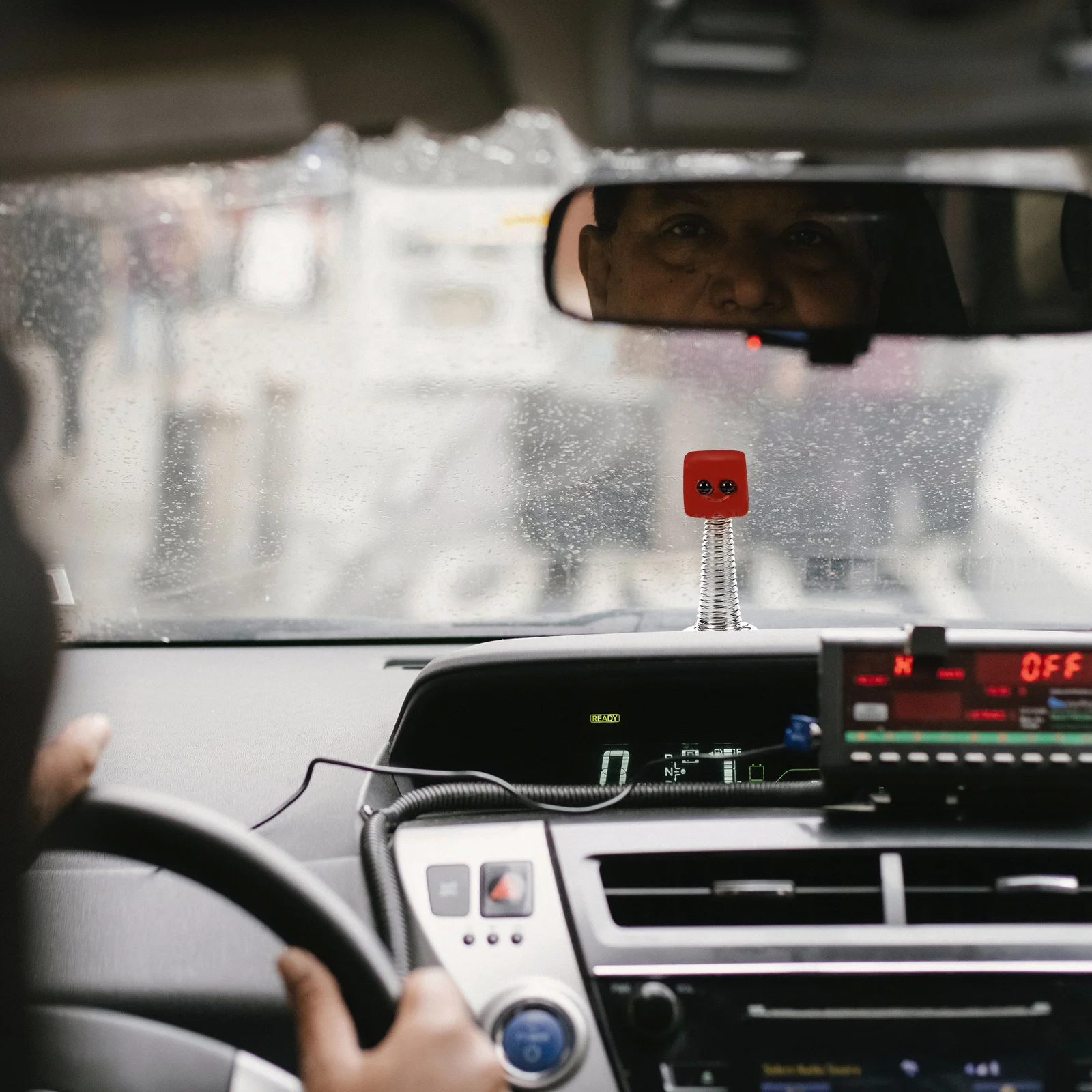 

Crystal Miniature Spring Shaking Head Decoration Car Dashboard Small Auto Ornament Decoration Car Ornaments Dashboard Adornment