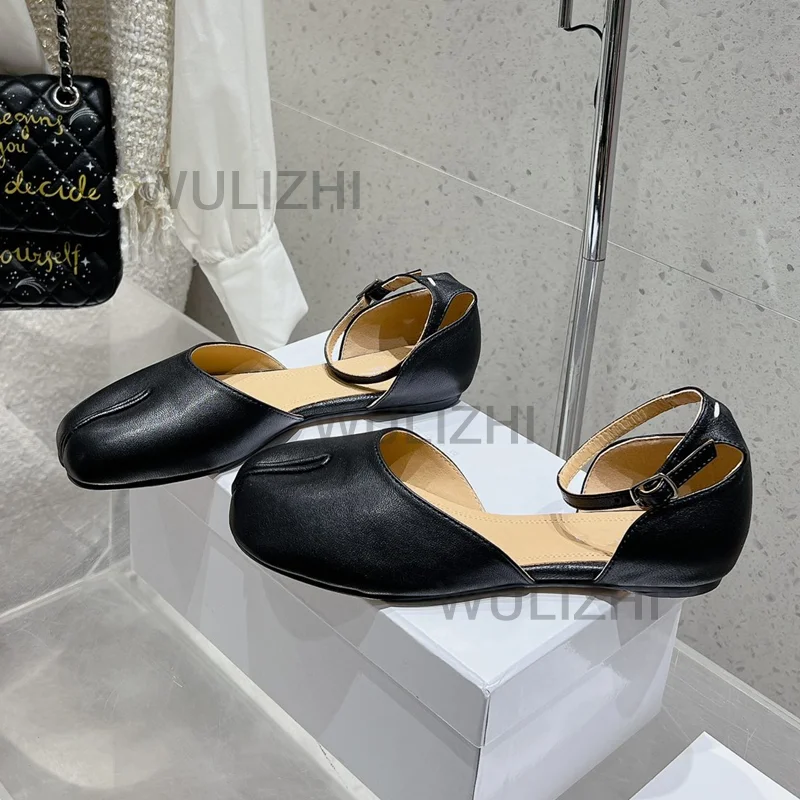 Black Genuine Leather Split Toe Side Sling Flat Shoes Women White Casual Round Buckle Sandals Summer Roman Casual Heel Low Shoes