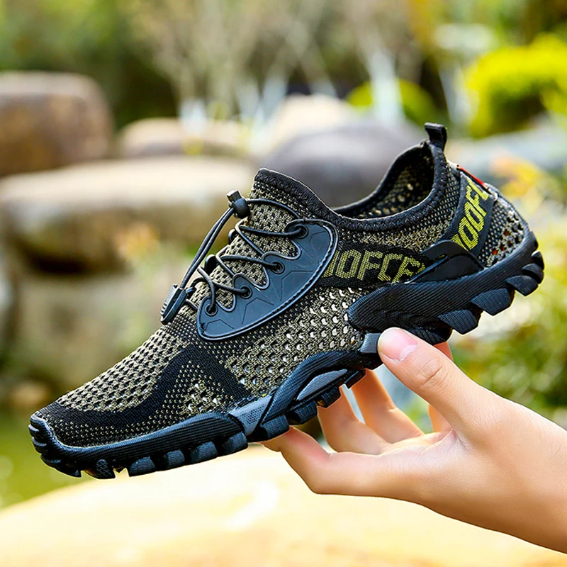 Light Hiking Shoes for men Breathable fly wave Sneakers Men Plus Size Outdoor Sport Shoes For Camping trekking shoes