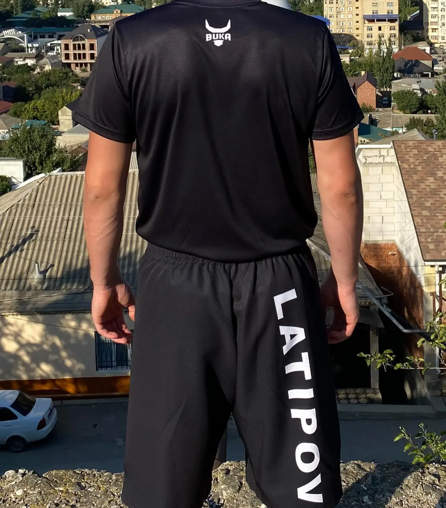 الرجال النساء MMA الملاكمة زي رياضي التجفيف السريع تي شيرت ومجموعة تي شيرتات قصيرة للأطفال لتدريب فنون الدفاع عن النفس القتال وصالة الألعاب الرياضية كيك بوكسينغ