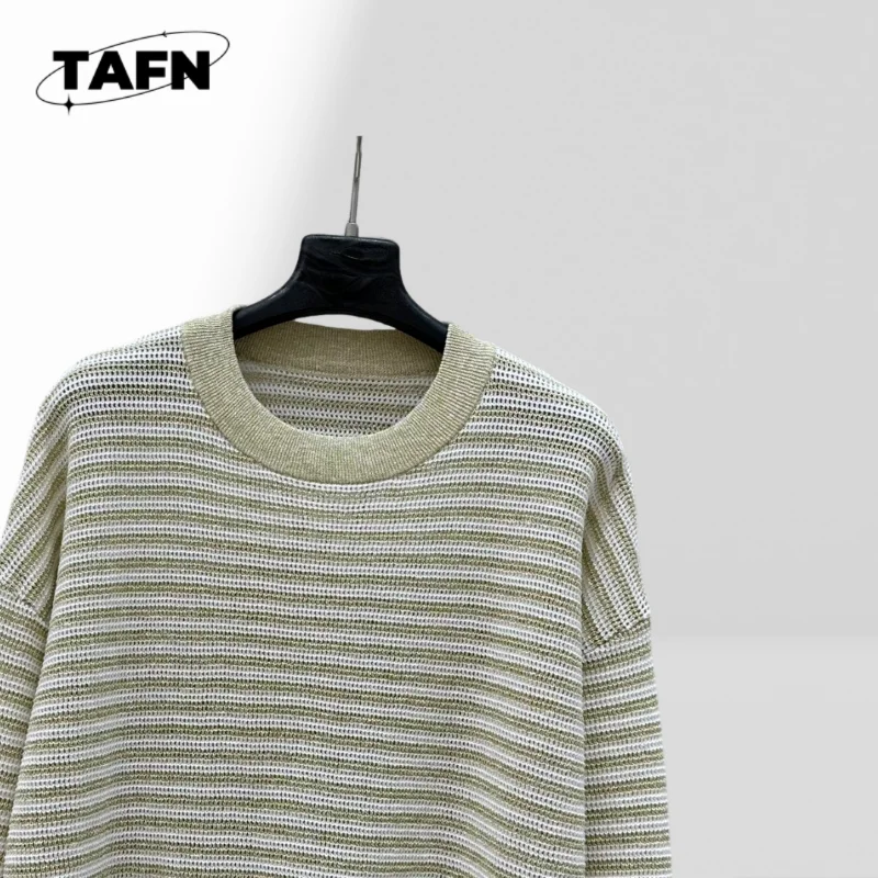 Comodo maglione da donna in misto lana, perfetto per stratificare o abbigliamento casual, accogliente e alla moda per l'inverno AG3109