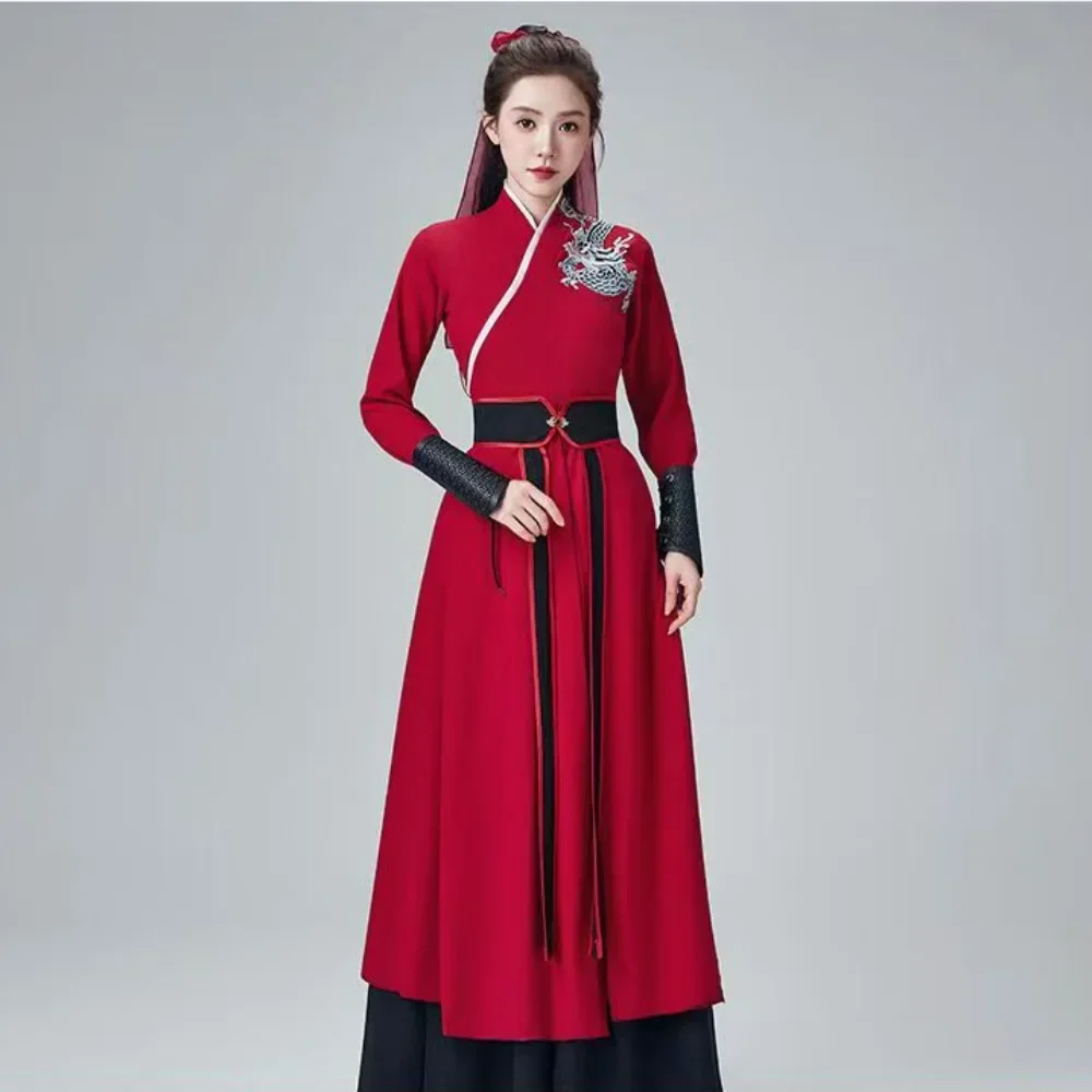 الصينية الووشو السيف الرقص النساء الملابس الرجعية Hanfu ارتداء Emei Sect المرأة الكونغ فو فرقة التنين الزي التقليدي