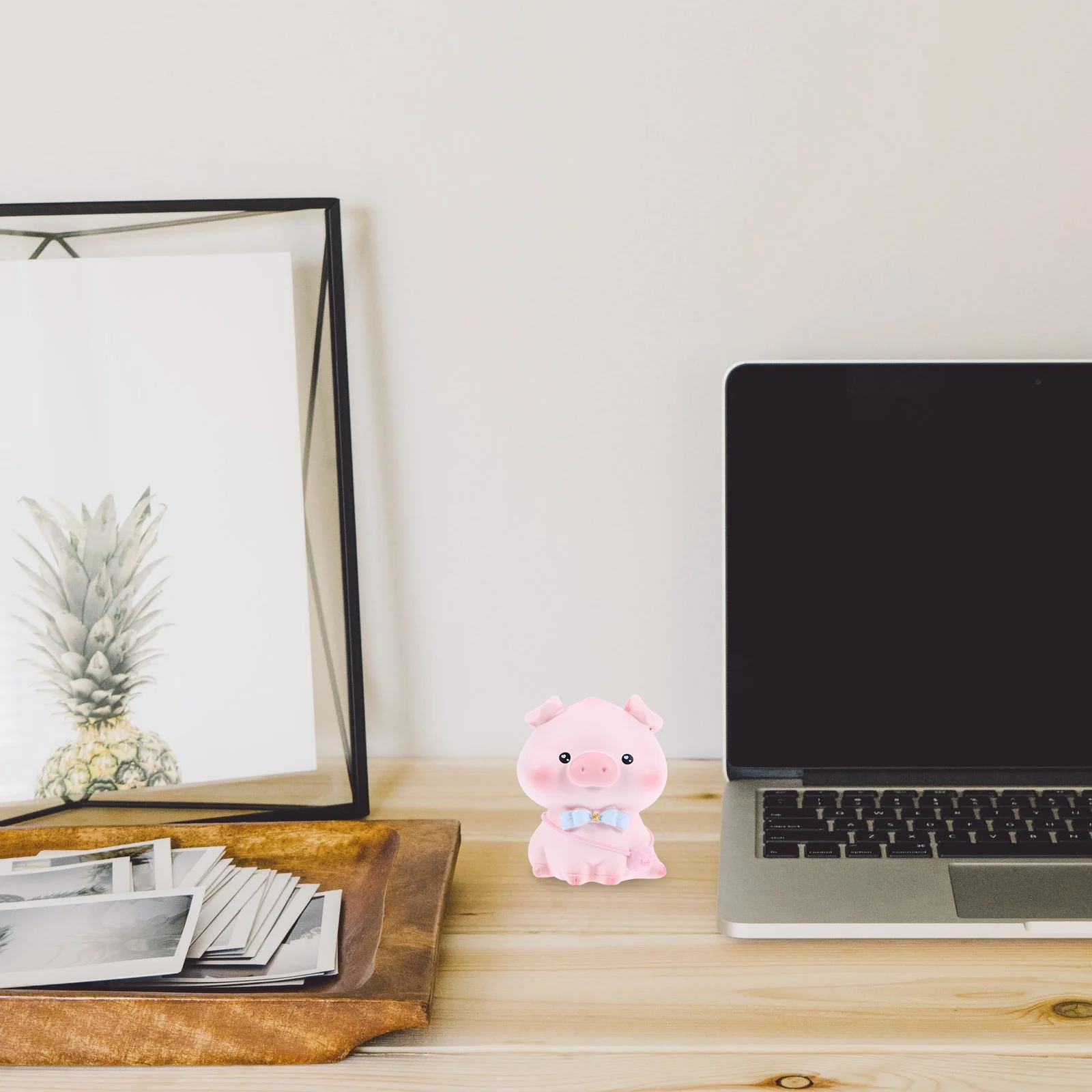 

Decoration Premium Quality Car Ornament Desktop Decor Photography Prop Unique Gift for Home Living Room Bedroom Kids