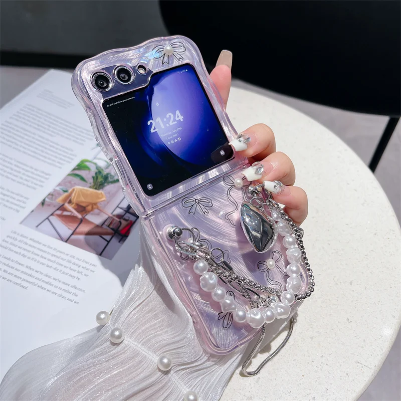 Phone Case For Samsung Galaxy Z Flip 3 4 5 Cute Pearl Bow Feather Cards Bracelet Back Cover For Samsung Z Flip3 Flip4 ZFlip5