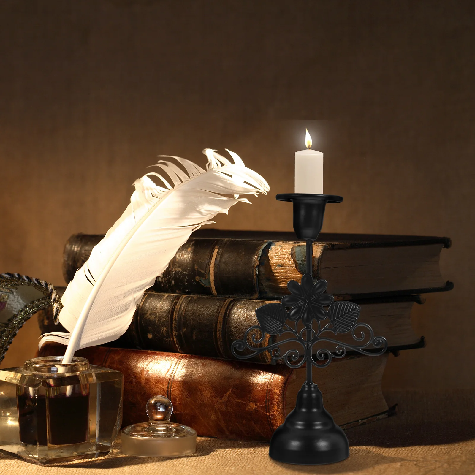 

Metal Holders Romantic Wedding Tealight Stand Iron Holder Decor Candlesticks Room Ornament Retro Atmosphere Desk Holder