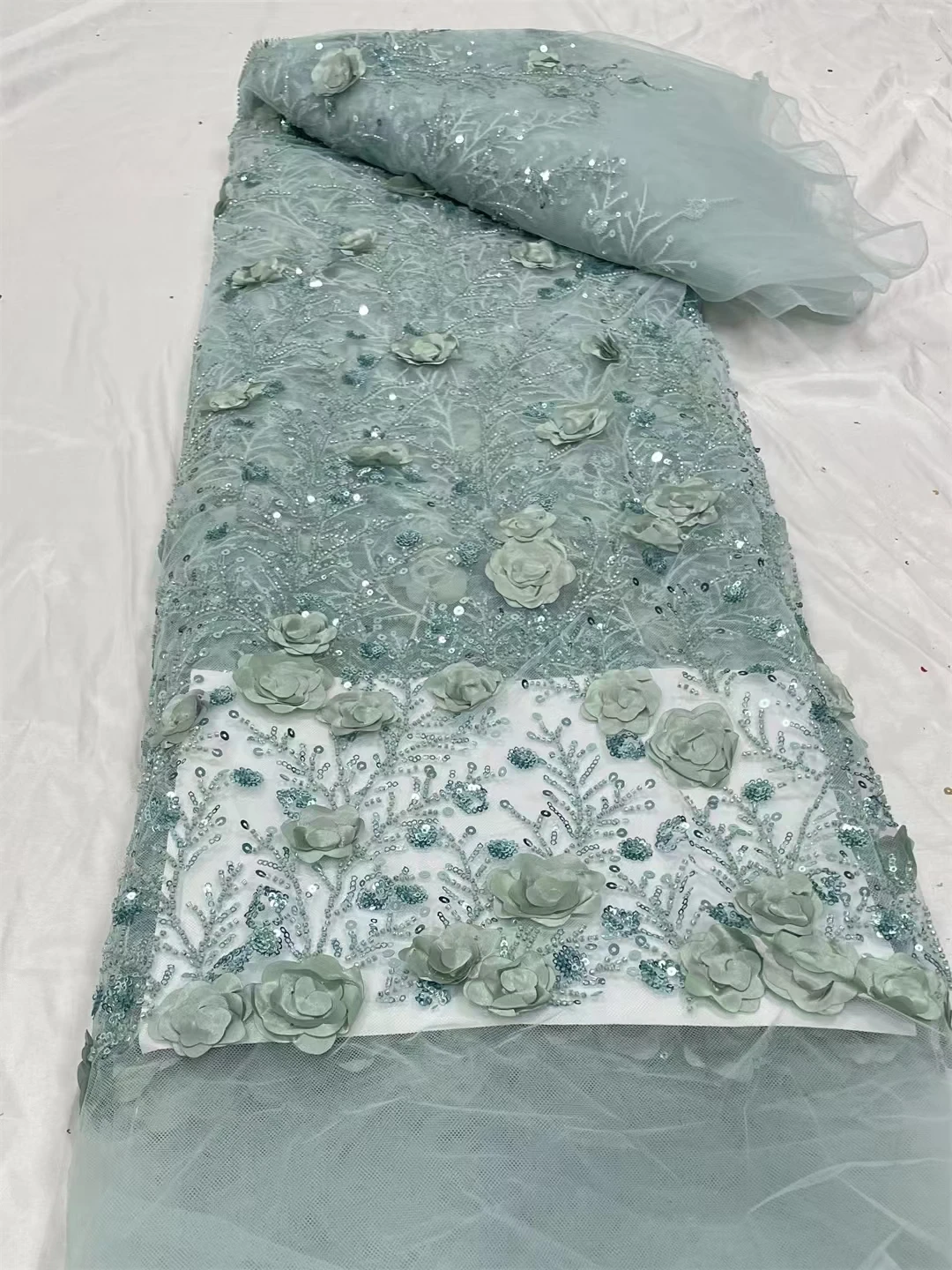 

2023 French 3D Flower Lace Fabric With Sequins High Quality African Heavy Bead Tulle Mesh Lace Fabric For Wedding Party KRC23110