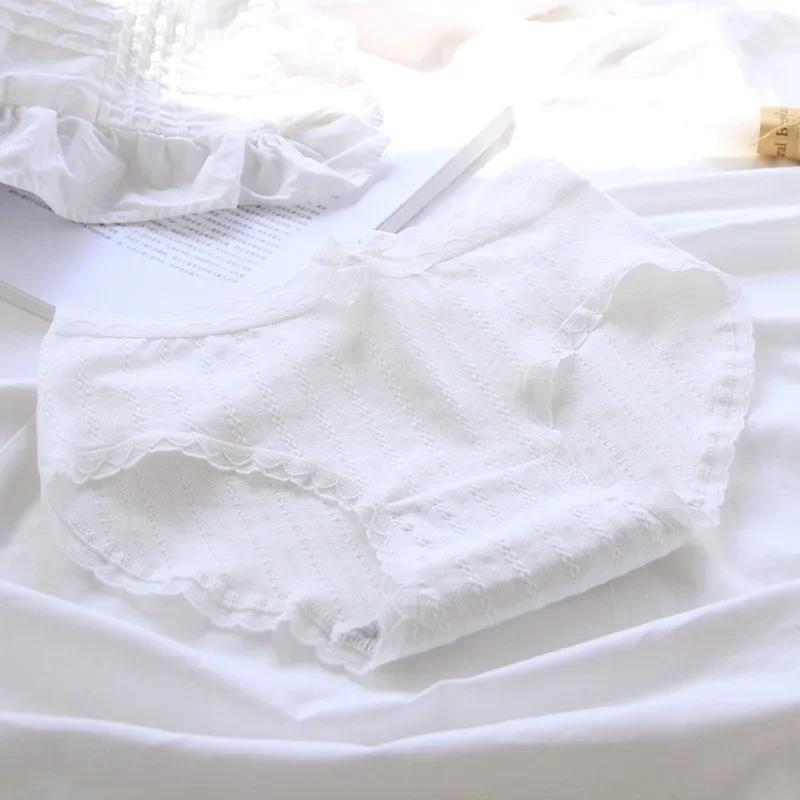 White Teenagers Intimates students M -XL new underwear 5pc/bag new cotton lovely middle waist briefs young girl panties