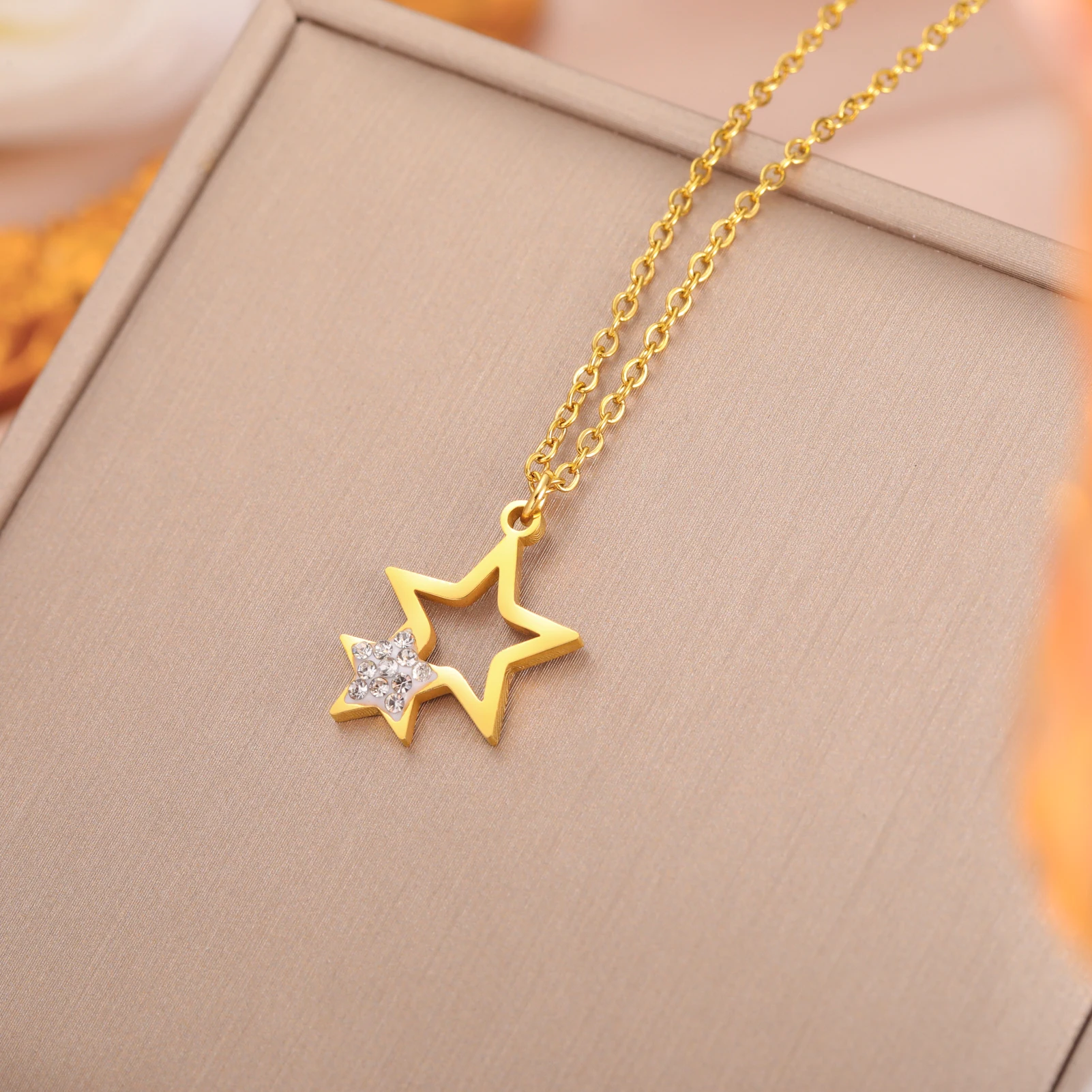 Teamer Star Pentagram with Crystal Pendant Necklace for Women Girls Cute Stainless Steel Zircon Choker Jewelry Birthday Gift