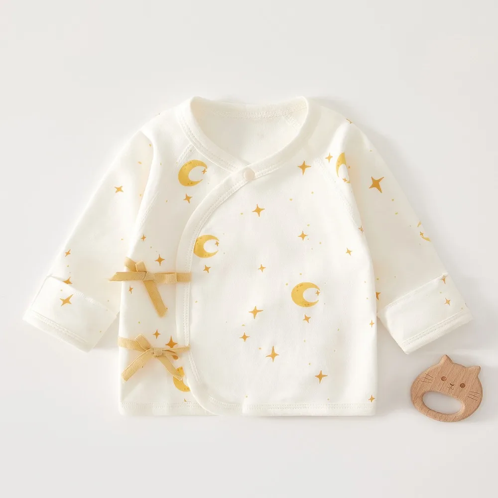 Primavera bebé recién nacido dibujos animados Top media espalda diseño bebé Cardigan puro algodón suave recién nacido bebé cárdigan sin hueso