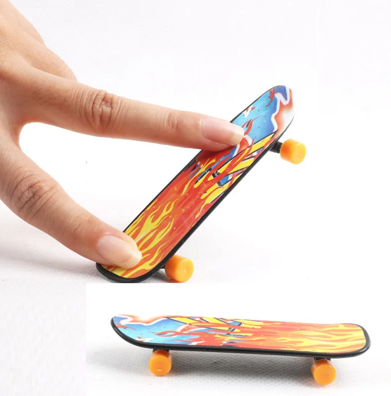 Giocattoli sportivi professionali creativi per dita Mini Finger Skateboard giocattoli da Skateboard da collezione Set per bambini bomboniere per bambini