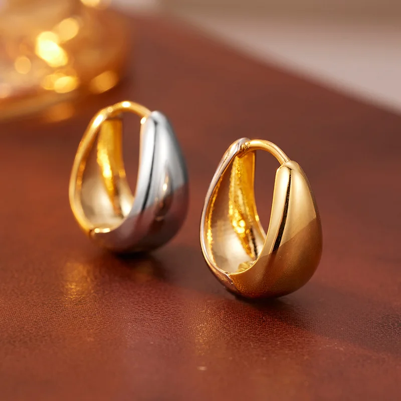 New Luxury Water Drop Plain Circle Smooth Color Separation S925 Silver Niche Design Earrings Wedding Jewelry