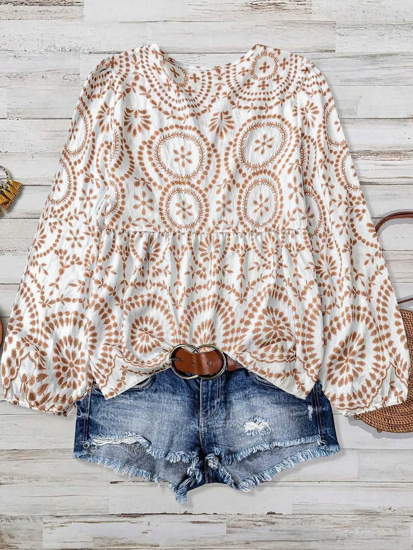 

Women's Bohemian Floral Print Loose Long Sleeve Blouse Casual Spring Vacation Top