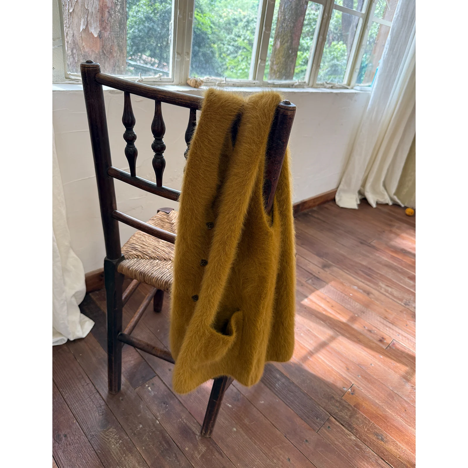 

Жилет из искусственного меха July Plu, ярко-желтый, мягкий, теплый, для повседневной носки, свободный крой, с длинными рукавами, V-образный вырез, на одной пуговице, цветной