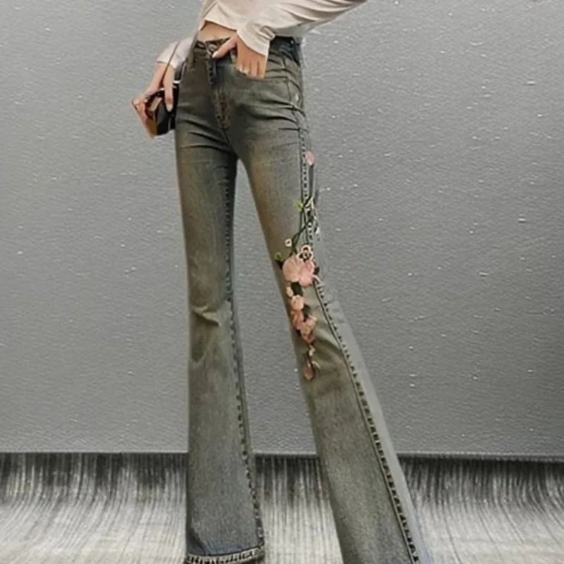 Female New Models Are Popular This Year, Micro-pull Pants, 2026 Spring Women's Slim-fit Elastic Embroidered Flower Horn Jeans