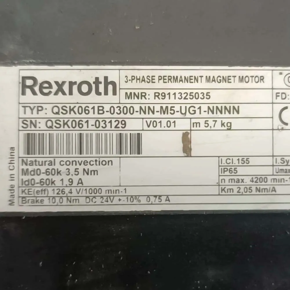Guaranteed Original Brand New or Used Servo Motor QSK061B-0300-NN-M5-UG1-NNNN Good condition Works Well  Negotiated sale