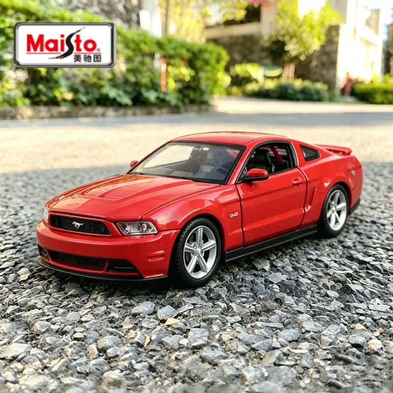 Maisto 1:24 Ford Mustang GT 2011, Modelo de Auto Deportivo de Aleación, Auto de Carreras de Metal Fundido a Presión, Modelo de Vehículo de Simulación, Regalo para Niños