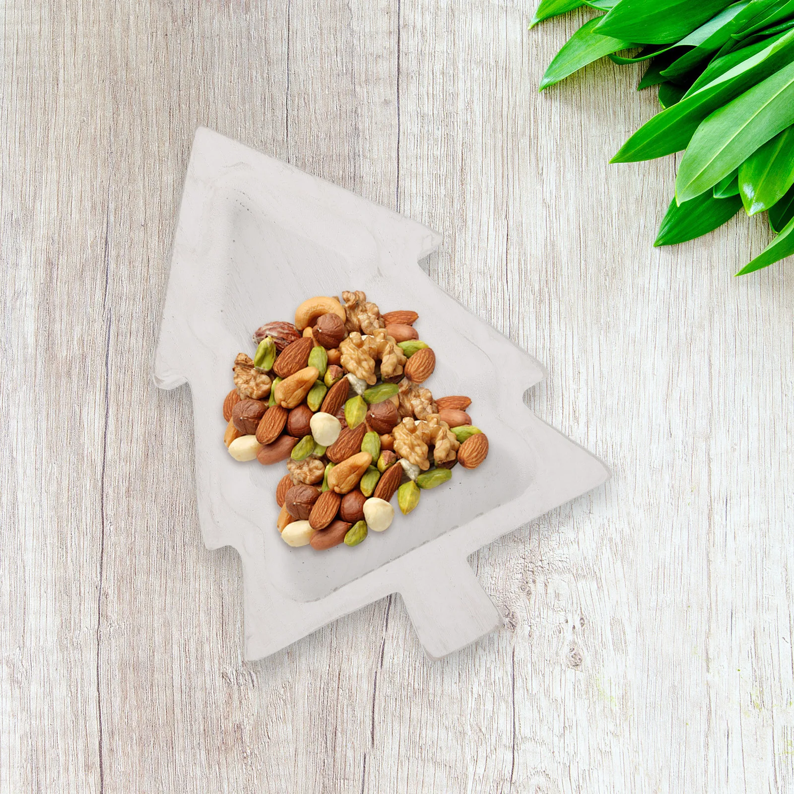 

Xmas Tree Shaped Dessert Plate Smooth Surface Safe Use Multi-Functional for Picnics Kitchens Restaurants Banquets Party