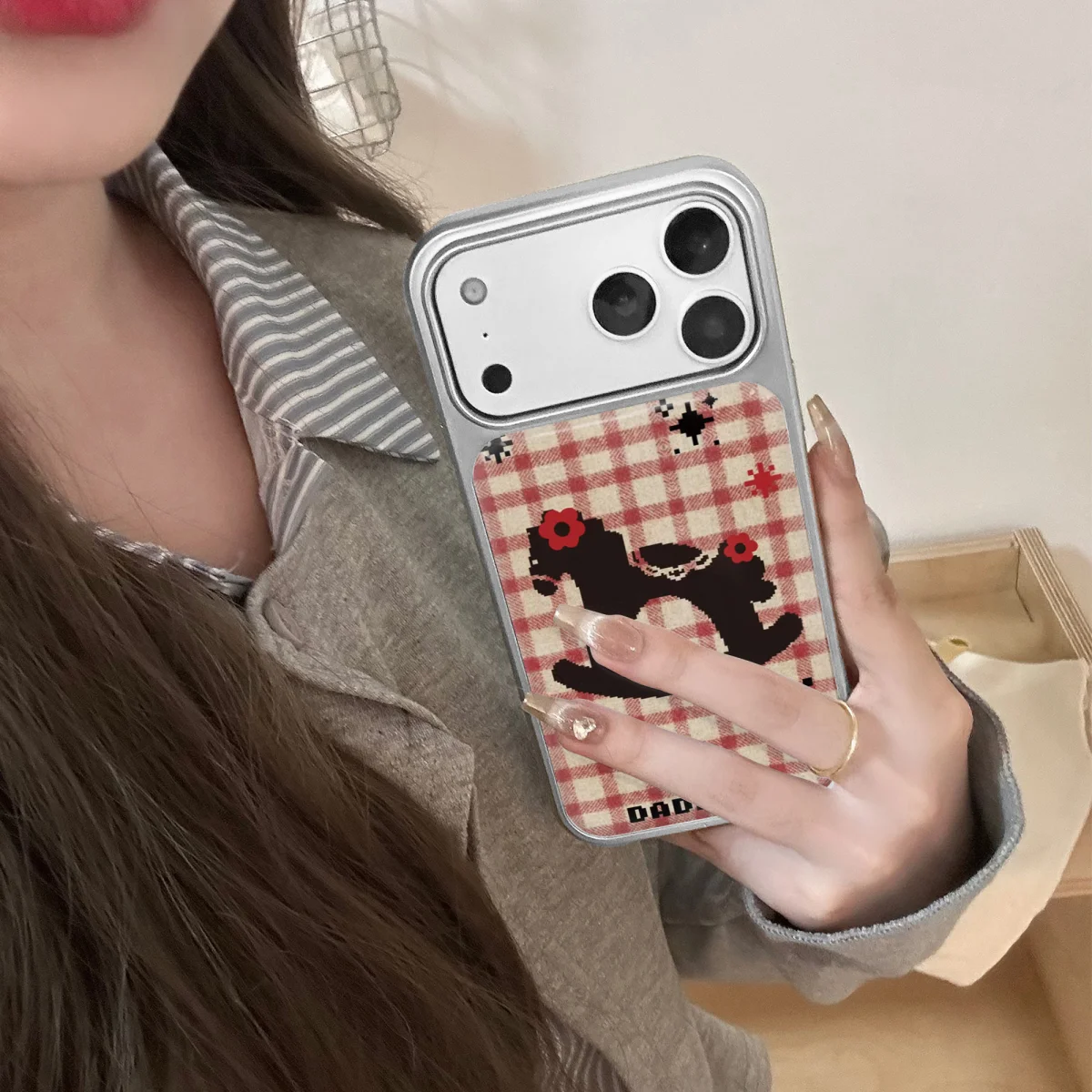 Korean Minimalist Creative Red Grid Pony Cute Phone Case For Samsung Galaxy S23 S24 S25 S26 PLUS ULTRA FE EDGE Resin Casting Y2K