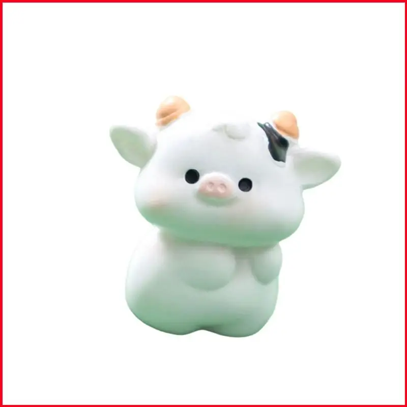 K92A Creative Cow Figurine décor