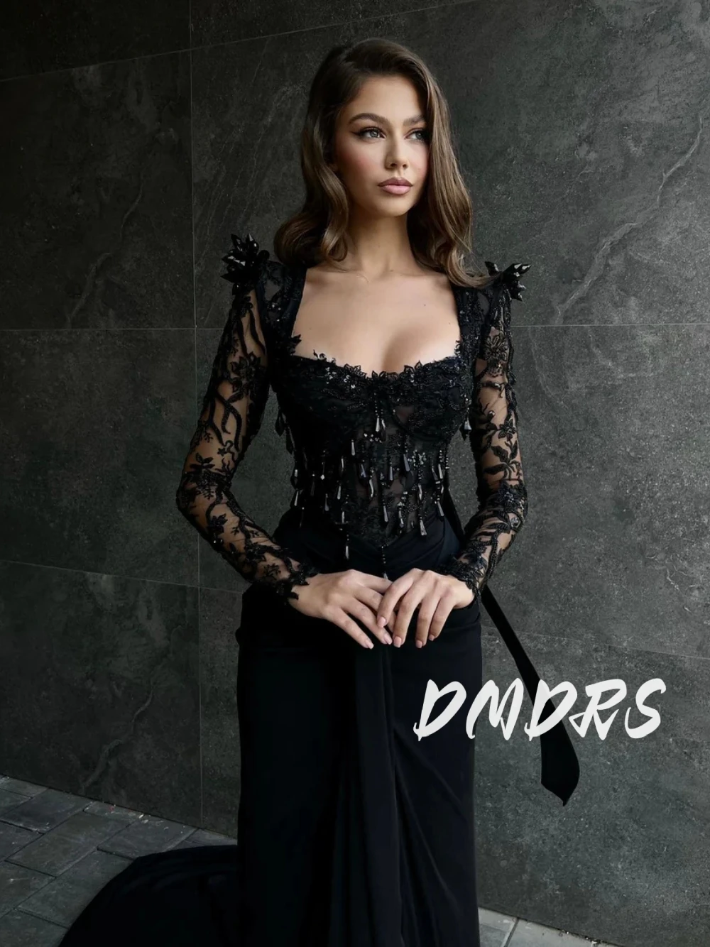 

Black Front Slit Tassel Evening Dress Elegant Mermaid Lace Customized Cocktail Gown Celebrity Fashionable Beaded Prom Wear