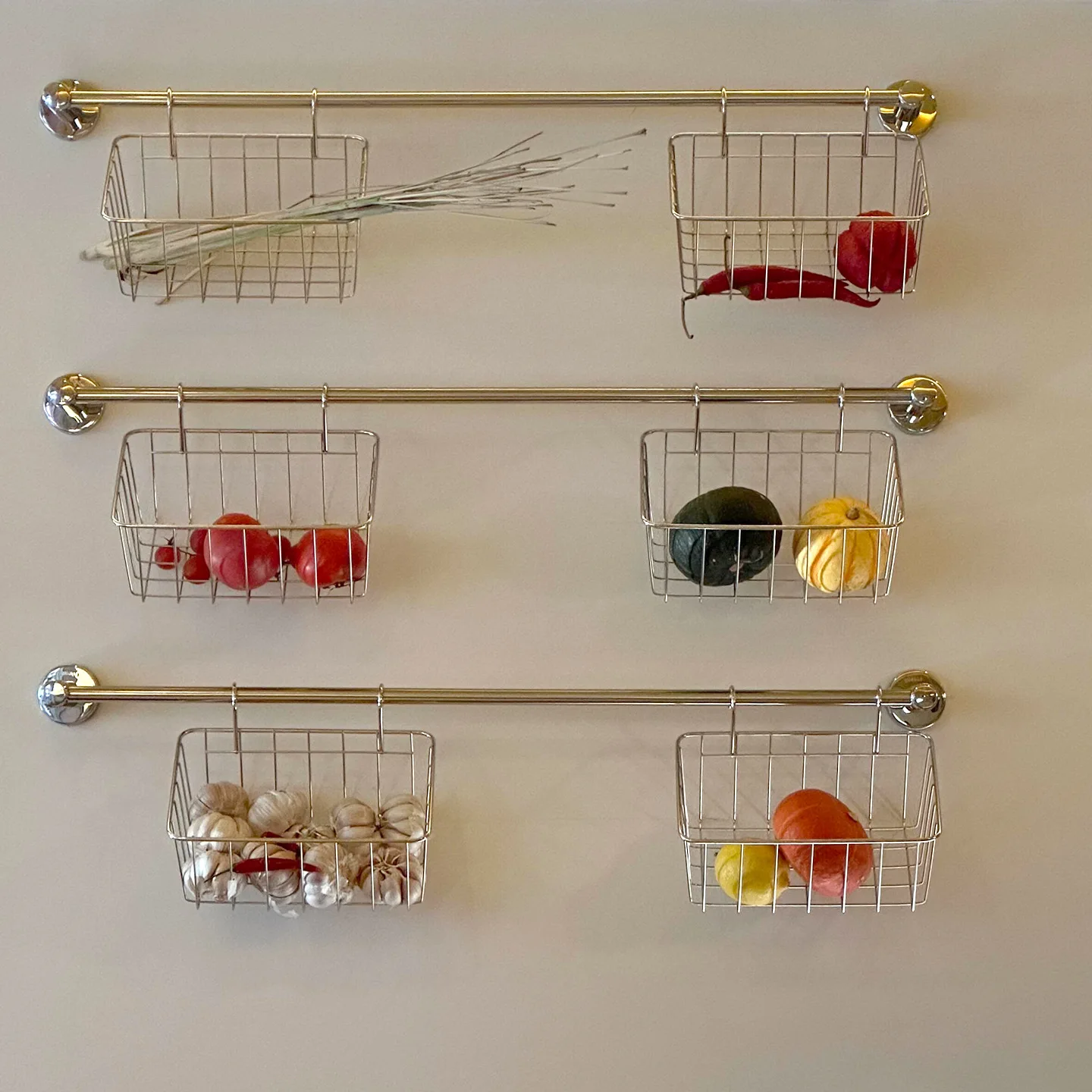 Wall-Mounted Stainl…